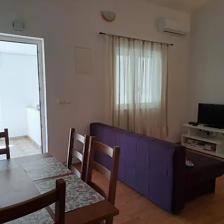 House Stari Put With Pool