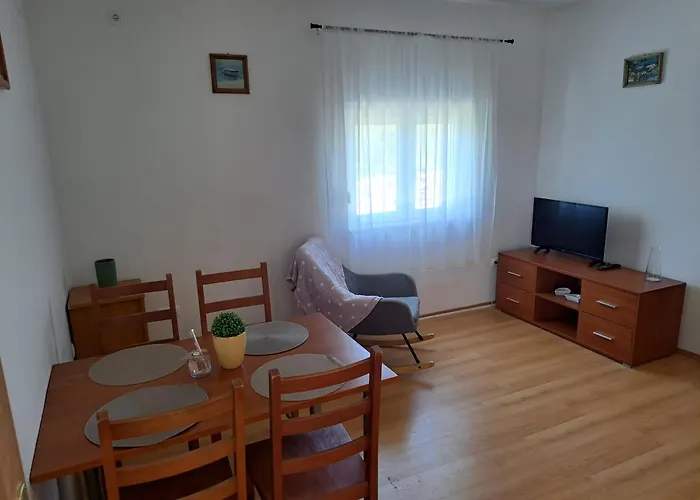 Апартаменты House Stari Put With Pool Новиград-Далмация