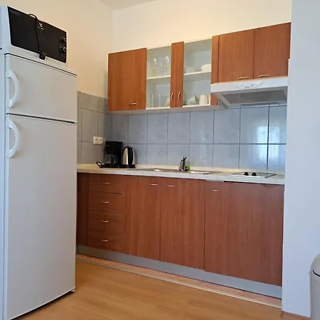 House Stari Put With Pool *