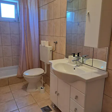 House Stari Put With Pool *