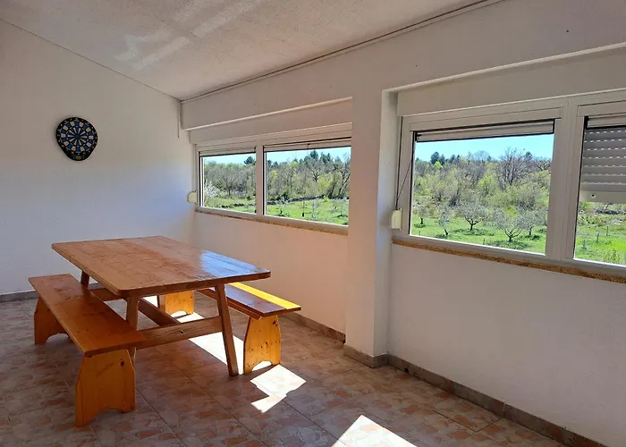 House Stari Put With Pool *