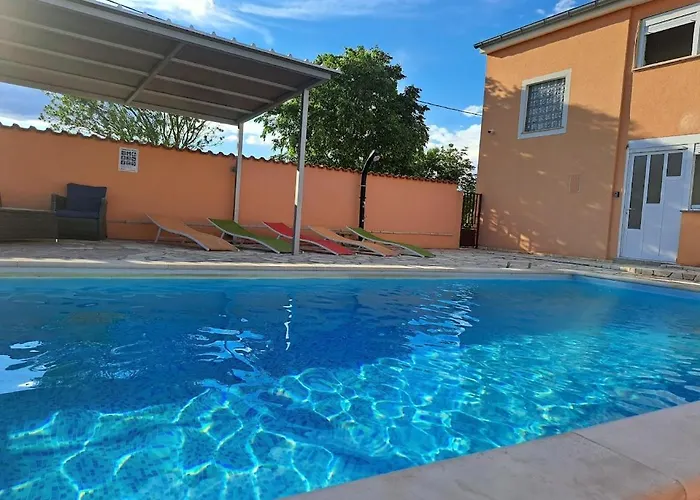 House Stari Put With Pool Lägenhet *